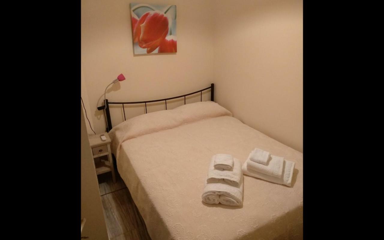 Sandy'S Apartment エピダウロス エクステリア 写真